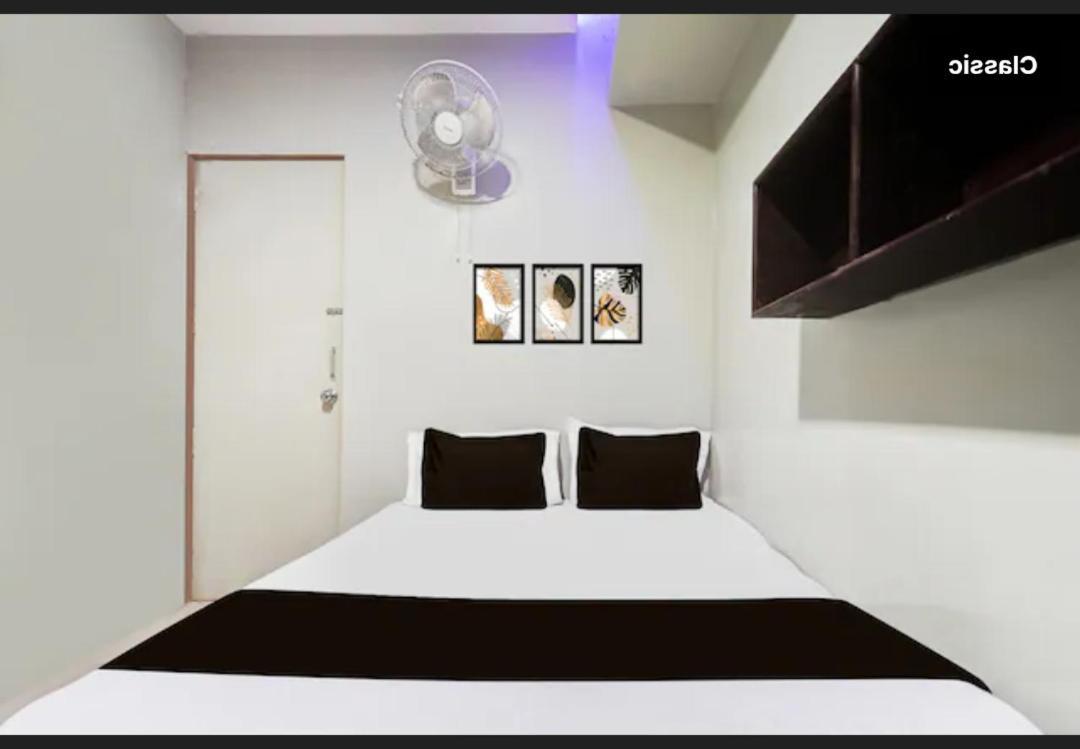 Selfie Rooms Surat Ngoại thất bức ảnh